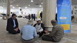 دیدار چهره به چهره بازرس کل استان قم با مردم شهر پردیسان/ پیگیری مشکلات مردم با حضور مسئولان استان قم